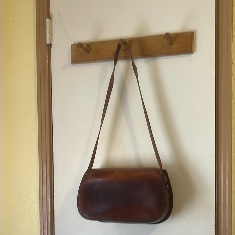 Hand Crafted Brown Crossbody Bags with Timeless Appeal